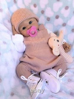 Silicone Reborn Baby Doll Girl Lifelike 19 Soft Floppy Squishy Newborn 7Lbs