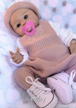 Silicone Reborn Baby Doll Girl Lifelike 19 Soft Floppy Squishy Newborn 7Lbs