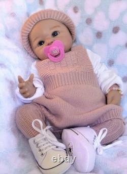 Silicone Reborn Baby Doll Girl Lifelike 19 Soft Floppy Squishy Newborn 7Lbs