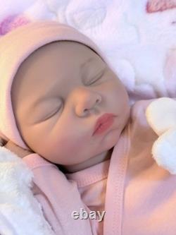 Silicone Reborn Baby Doll Lifelike Girl Newborn Floppy Squishy 19Infant Gift