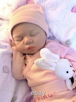 Silicone Reborn Baby Doll Lifelike Girl Newborn Floppy Squishy 19Infant Gift