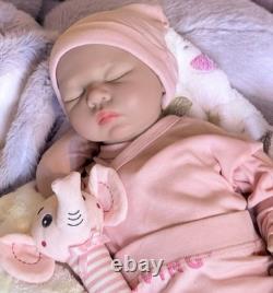 Silicone Reborn Baby Doll Lifelike Girl Newborn Floppy Squishy 19Infant Gift