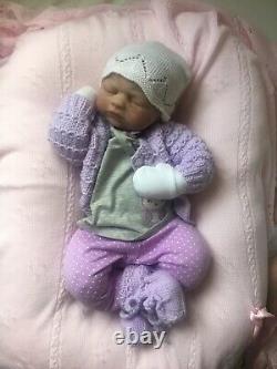 Soft Ecoflex Very Realistic Silicone Reborn Baby Girl With Large Layette