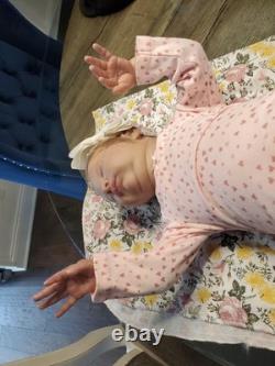 Stunning Reborn Doll With Coa Laura