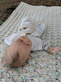 Twin B by Bonnie Brown reborn infant/baby doll EUC