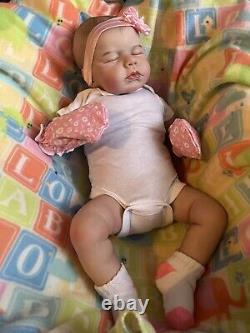 Weighted Realistic Lifelike Reborn Baby Dolls Soft Body Soft Vinyl Newborn